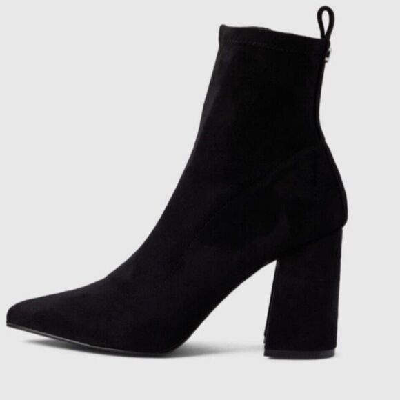 Steve Madden Falona Black Faux Suede Sock Booties Block Heel Size 10 - Picture 2 of 9